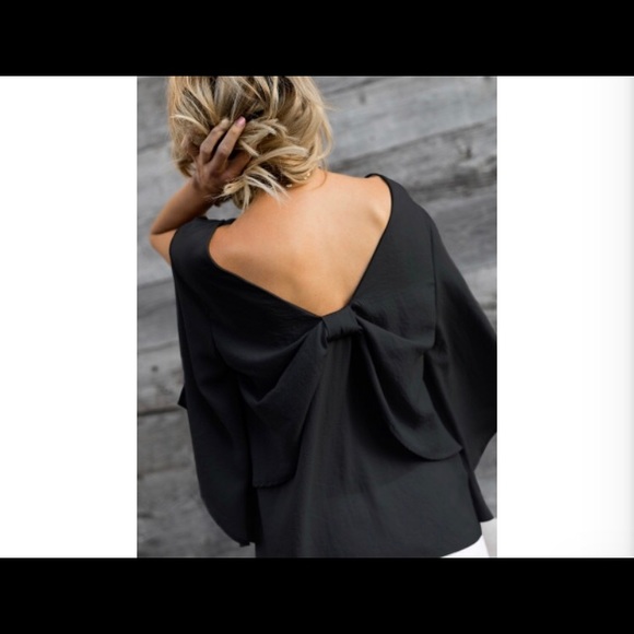 Off shoulder blouse - Picture 3 of 3